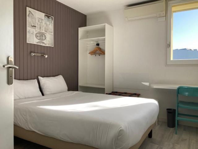 Logis Hotel- Hotel Restaurant Le Rialto Le Sequestre Екстер'єр фото