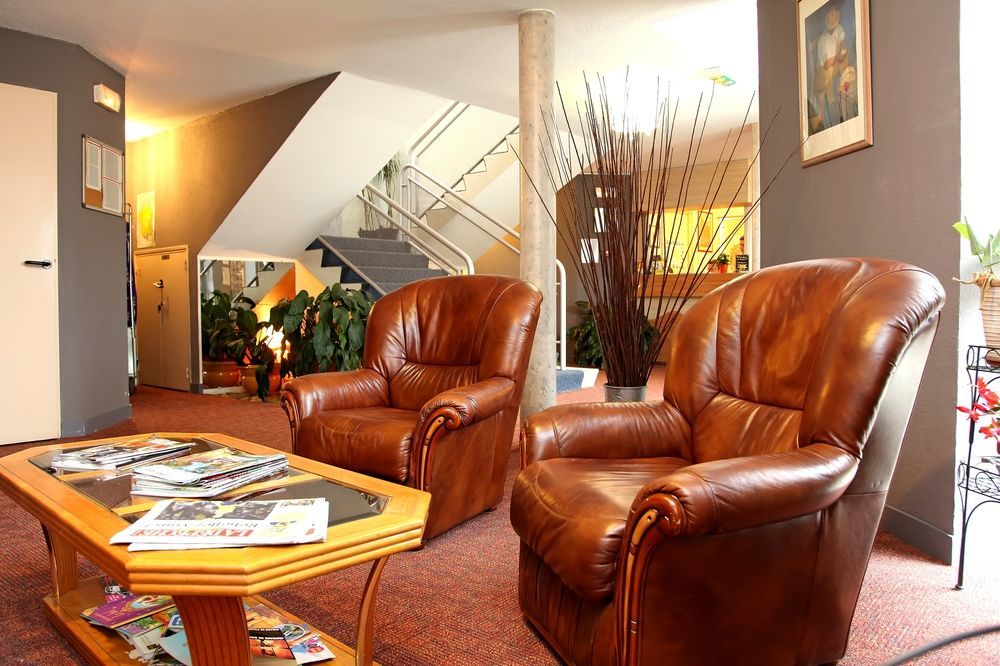 Logis Hotel- Hotel Restaurant Le Rialto Le Sequestre Екстер'єр фото